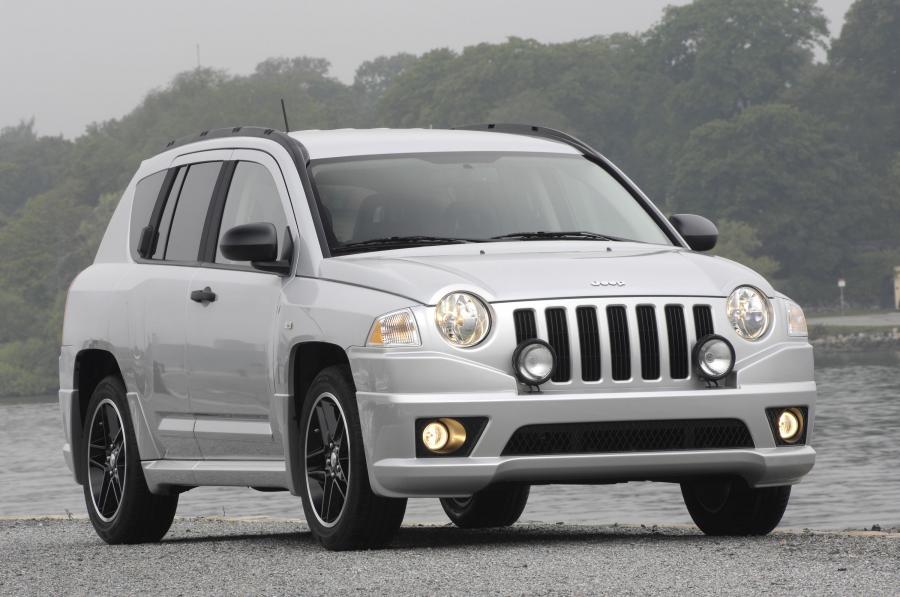  Jeep Compass 2007 года  (фото 37 из 100)